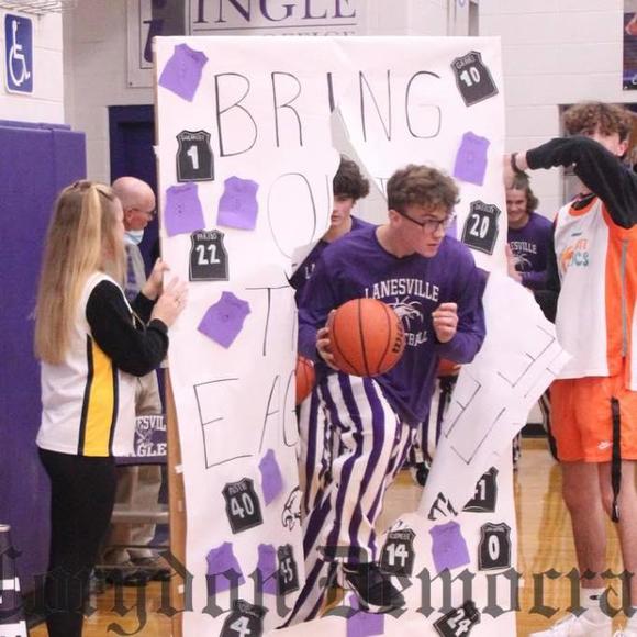 Meet your Posher, Ethan - Picture 1 of 1